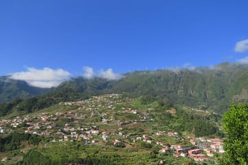 Northeast Madeira 4WD Tour: Explore Arco de Sao Jorge and Caniço