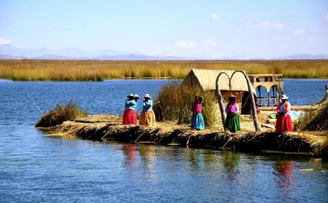 2-Day Amantani Homestay Including Kayak Experience