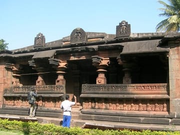 Belgaum Cultural Day Tour from Goa with Local Guide