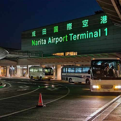 Airport Transfer between Narita and Tokyo or Disney or Yokohama