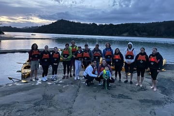 Bioluminescence Kayak Tour at Waiake Beach in Auckland