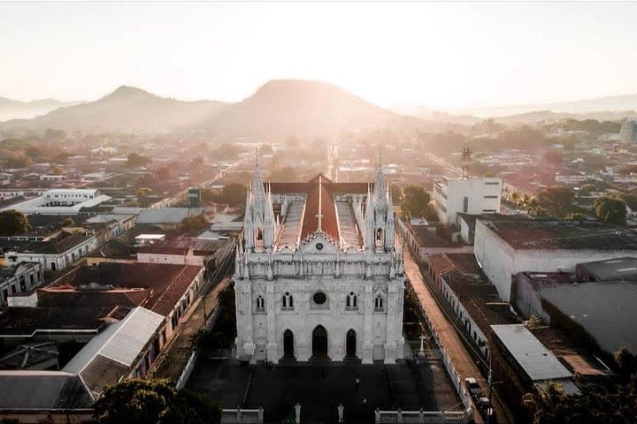 Santa Ana Cathedral Tour