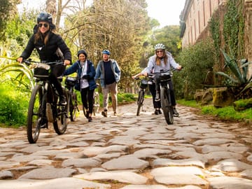 Bike Tour of the Appian Way and Catacombs in Rome