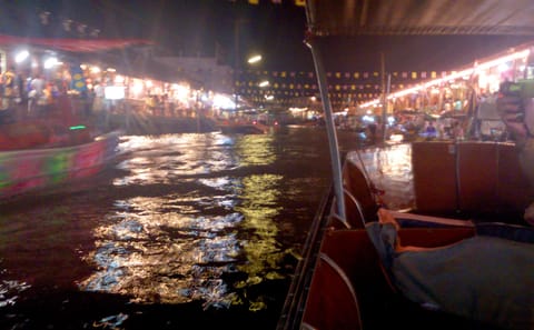 Maeklong Railway Market and Amphawa Floating Market Tour