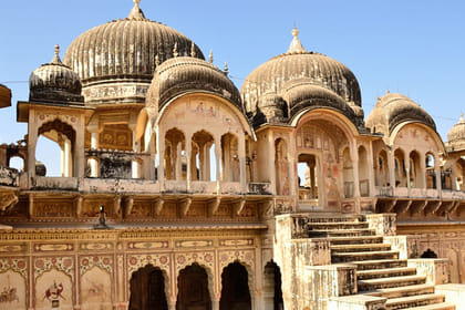 Majestic Rajasthan: Forts, Palaces & Desert Expedition