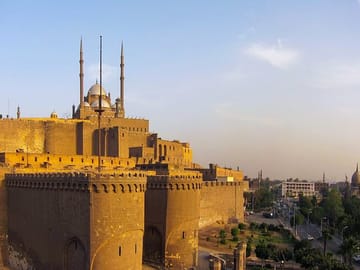 Private Cultural Tour of Historic Old Cairo and Giza