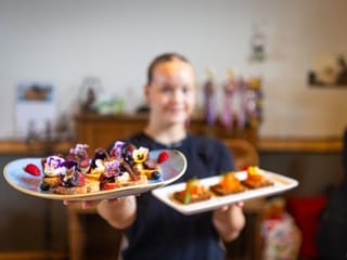 Local cuisine at Bjarteyjarsandur