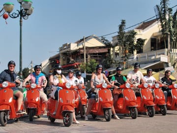 Hoi An Night Food Tour by Electric Scooter