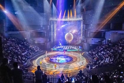 Dubai : La Perle by Dragone, Your Ticket to an Unforgettable Spectacle!