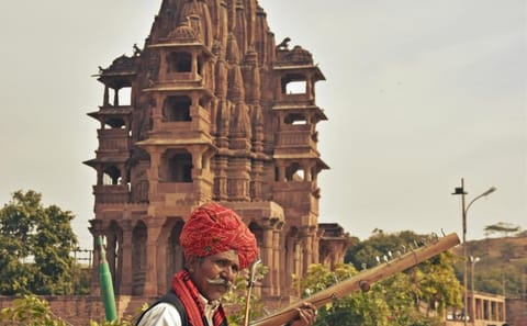 Private Osian Desert and Mandore Garden Tour from Jodhpur