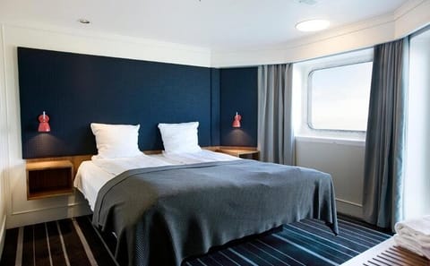 Sailing Cruise from Copenhagen to Explore Oslo's Charm