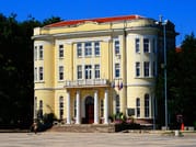 Plovdiv and Perushtitsa Day Trip with Wine Tasting from Sofia 2