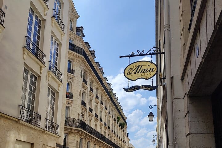 Private Full Day Paris trip including Louvre and Versailles with Pickup 10