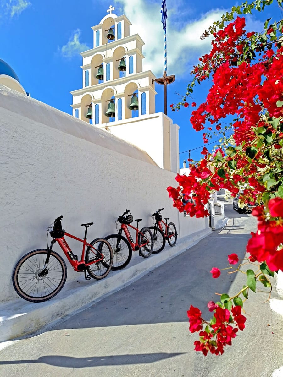 e-Bike Santorini Tour: Morning or Sunset