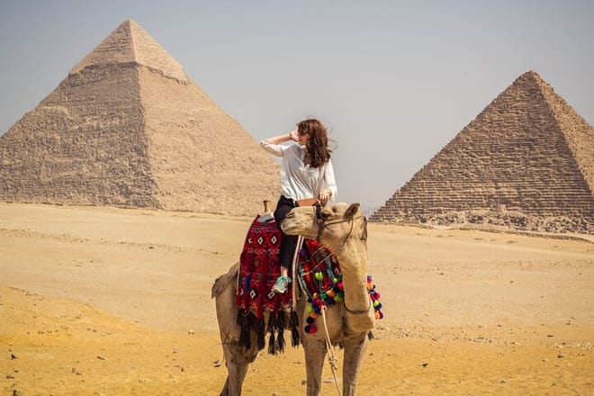 Cairo Tour by bus, Pyramids, Sphinx &amp; Museum with Lunch -Hurghada
