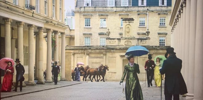 Stonehenge and Bath Guided Day Tour from London 8