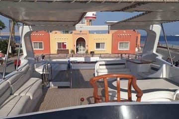 Private Boat Trip for Snorkeling and Fishing from Hurghada