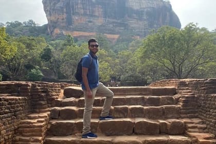 Coastline: Private Taxi | Ella ↔ Mirissa & Weligama (Both Ways)