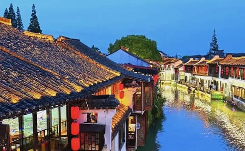 Private 2-Day Cultural Tour of Shanghai's Highlights