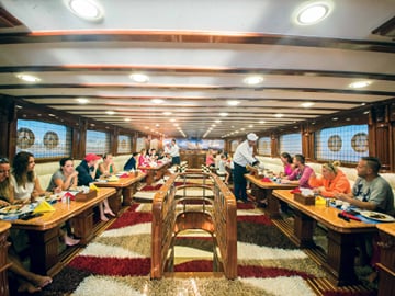 Elite Vip Cruise with BBQ buffet lunch Hurghada