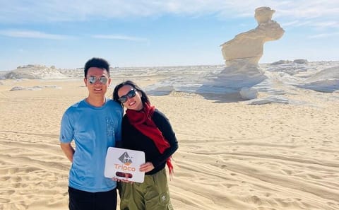 2-Day White and Black Desert Safari from Cairo with Camping