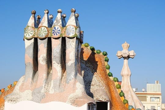Private Casa Batlló & La Pedrera Tour with Chocolate Experience