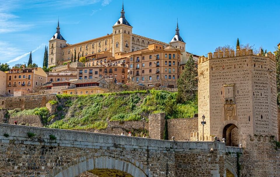 Private Walking Tour of Toledo's Historic Landmarks