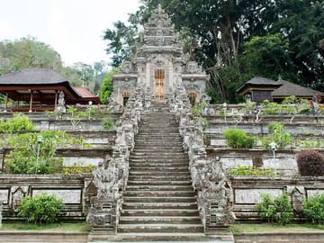 Explore Balinese Mysticism and Death Rituals in Kintamani