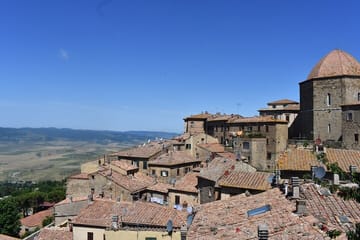 Private Walking Tour of Historic Volterra Old Town
