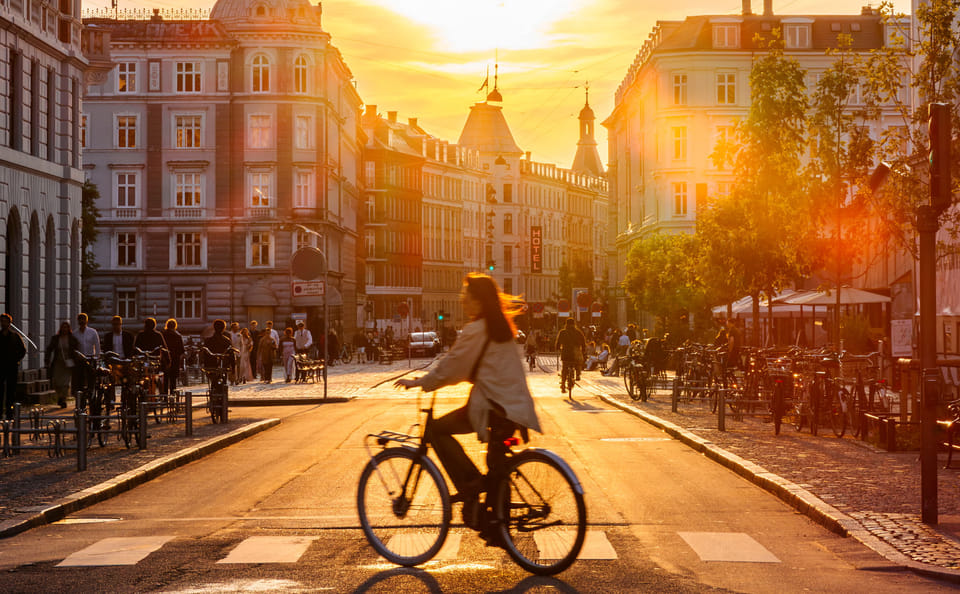 City, Nature & Cycling — Private Experience