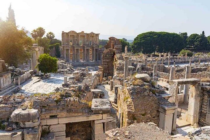 Private Ephesus Tour from Izmir: Explore Ancient Wonders & Local Culture