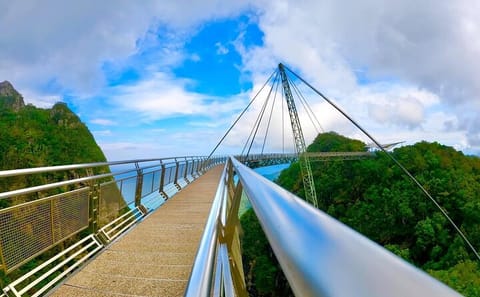 Langkawi Highlights Express Including Cable Car And Sky Bridge