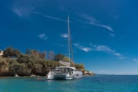 Private Luxurious Sailing Cruise in Heraklion 9