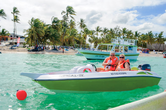 Speed Boat and Snorkeling in Punta Cana 4