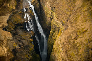 Craters, Waterfalls & Valleys 
