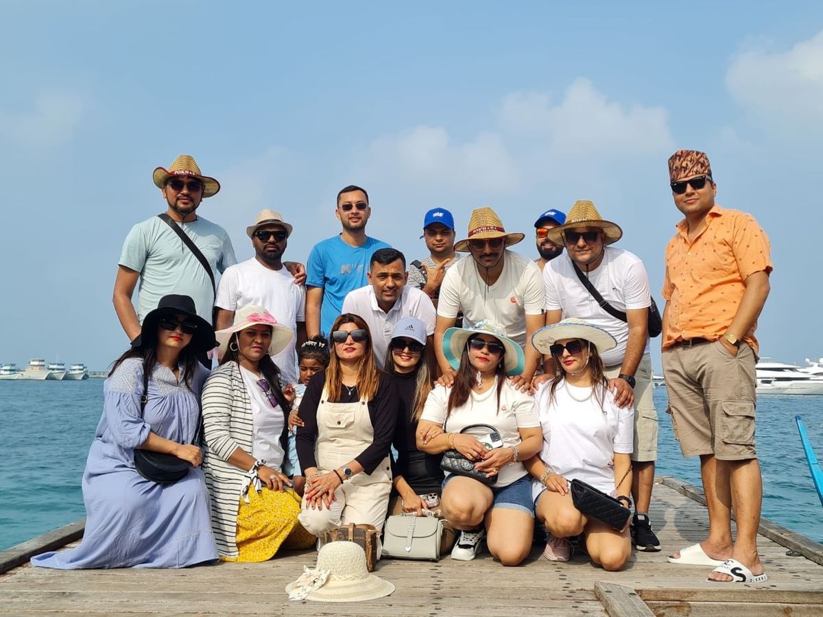 Maldives Dolphin Cruise, Sandbank Adventure & Local Island Tour