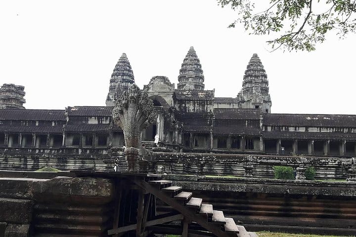 Two Days Angkor Complex, Beng Mealea plus Kampong Phluk Village