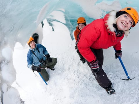 Glacier Experience / A Glacier Hike on Sólheimajökull Glacier