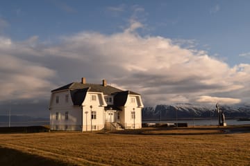 Private 6 hour Reykjavik Driving Tour