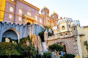 Private 13-Day Van Tour of Spain and Portugal from Madrid