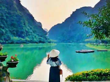 Tam Coc and Mua Cave Day Tour from Hanoi