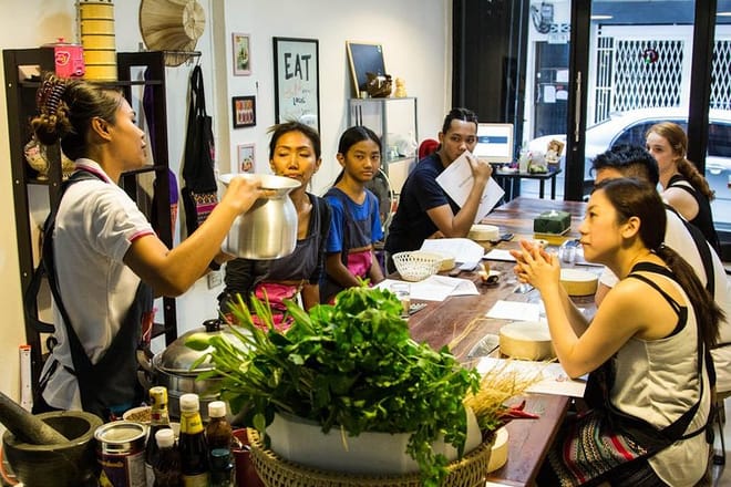 Pink Chili - Thai Cooking Class and Market Tour in Bangkok 9