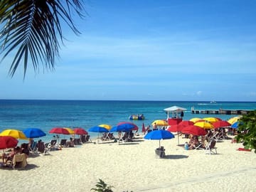 Doctor's Cave Beach