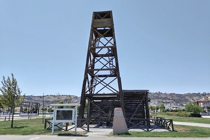 Absheron_tour_Oil_boom_World_first_drilled_Well_tour