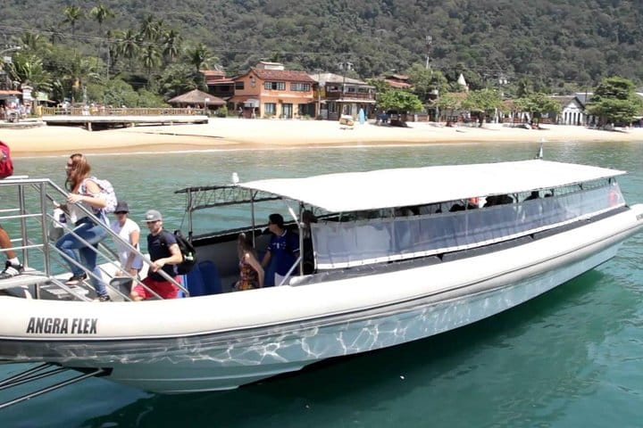 From Ilha Grande: Shared shuttle transfer to Paraty 3
