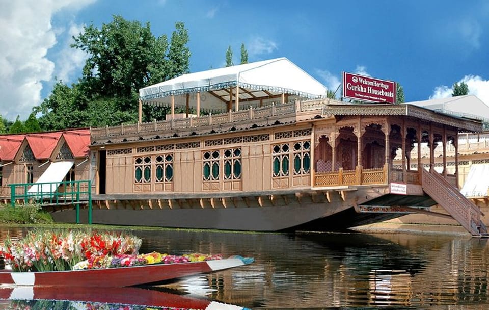 Jammu and Kashmir Valley Cultural and Nature Tour