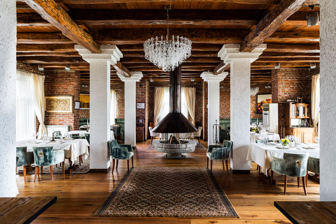 Chateau Copsa Wine Tasting Tours & Activities 4