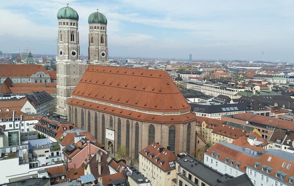 Guided Tour of Historic Churches in Munich