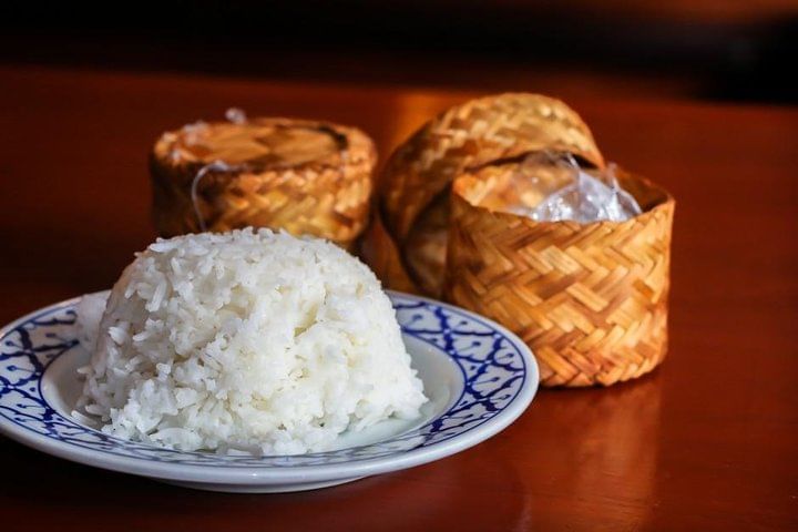 Chiang Mai Traditional Khan Toke Meal & Cultural Performance