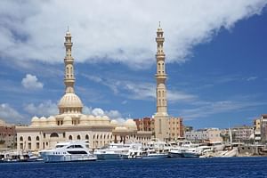 Discover Hurghada City Night Tour & Handicraft Shopping-Hurghada 